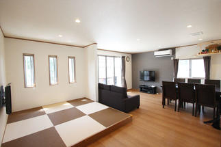 家族の想いを1つにした大空間リビング