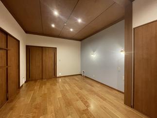 ■和室は、明るい洋室（寝室）へ