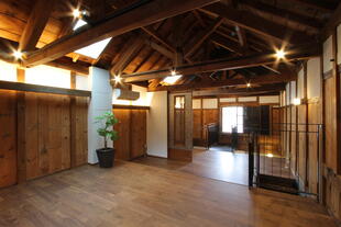 築127年の蔵とステキに暮らす