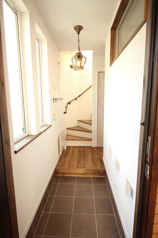 可愛らしい玄関廻り