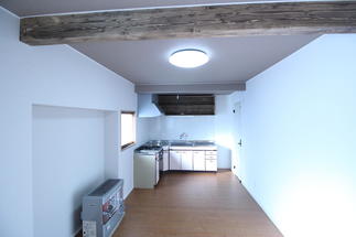 ２階のも素敵なリビングルームが・・・あります。