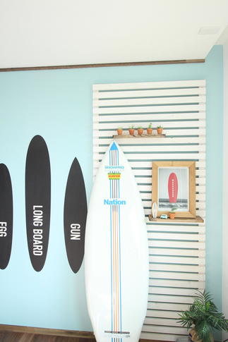 インテリアにサーフボードを置いてみる