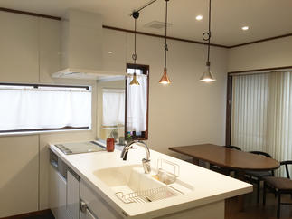 LIXIL　システムキッチン　アレスタ