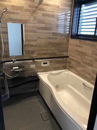 あたたかく広くなった浴室