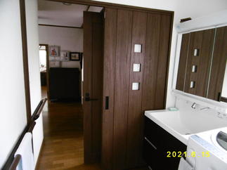 バリアフリーな洗面室