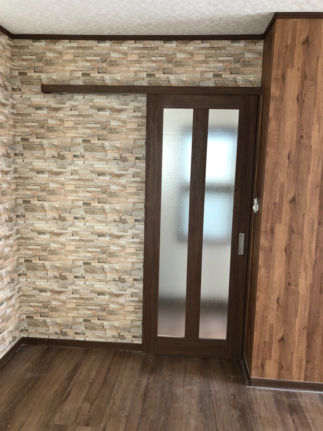 開きﾄﾞｱを引き戸に変更