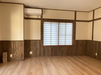 ご両親の寝室兼リビングに改造