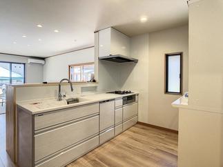 ナビッシュ付きのキッチンリシェルＳＩで家事ラクになりました