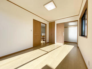 洋室に変更　増築してWIC新設