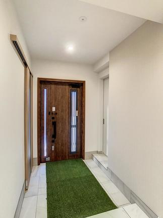 玄関リシェント　ファミロック付