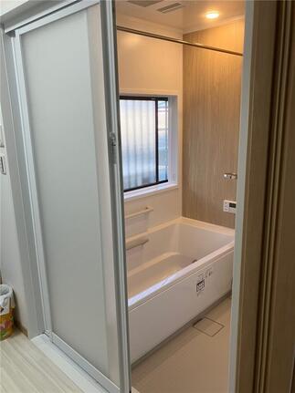 家族にやさしい浴室