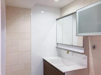 湿気をとことん管理、洗面脱衣室