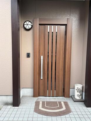 Ｓ造住宅玄関ドアの交換