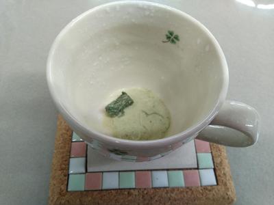 まりも茶(お湯注ぐ前)).jpg