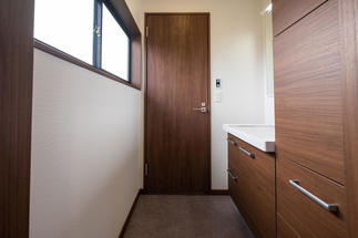 LIXIL「ピアラ」