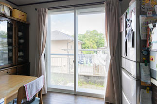 ダイニング テラス窓