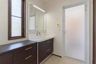 洗面化粧室 After