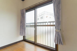 洋室 テラス窓