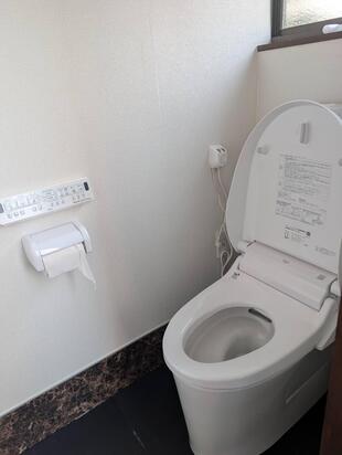 使いずらかった和式トイレをお手入れのしやすい　ベーシアシャワートイレに！！『前橋市』