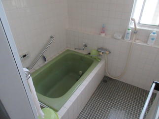 リフォーム前の浴室