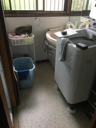 リフォーム前の洗面化粧台