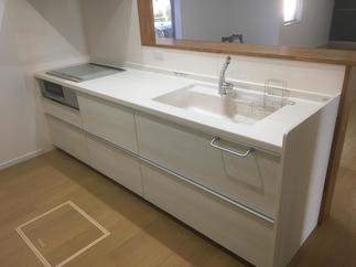 リフォーム後のキッチン