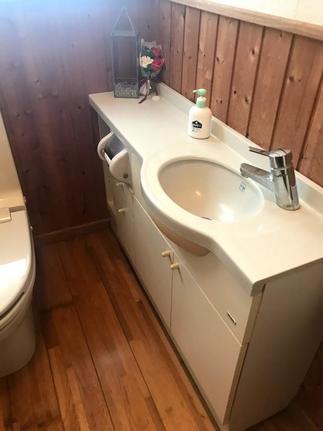 リフォーム前のトイレ