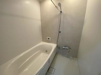 リノベーション後の浴室