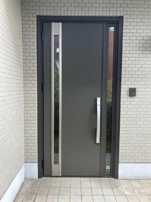 岡山市北区　玄関ドアを一新！便利な「ファミロック」で快適な玄関に！！