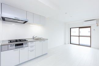 コンパクトながらも使い勝手がアップしたキッチン！