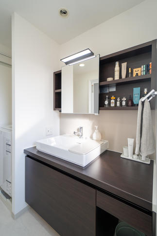 LIXIL：ルミシス