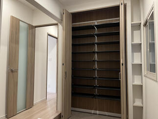 たっぷりシューズ収納