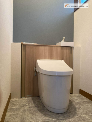 信頼と安心で進んだ、トイレの快適リフォーム【110596】