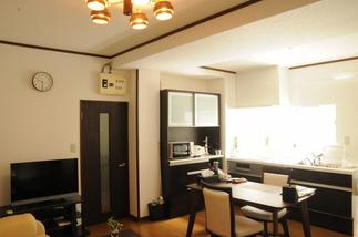 白＆ダークブラウンのモダンな空間にリニューアル。施主様のチョイスもとってもおしゃれです。(´ー｀)