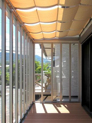 居心地の良いリビングの延長（パネルを閉じた状態）