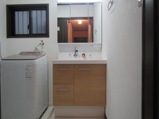 洗面室もリフレッシュ