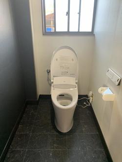 12.8トイレ取替 (5).jpg