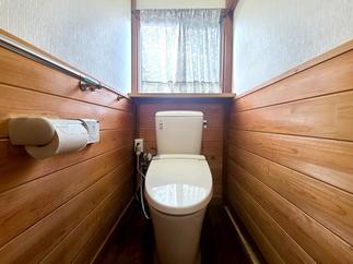 トイレの内装もリニューアル