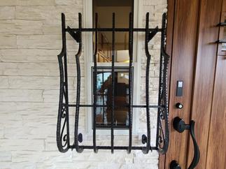 鋳物のｱﾝﾃｨｰｸ面格子