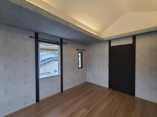 寝室は間接照明でかっこよく演出