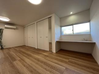 和室を温かみのある洋間へ