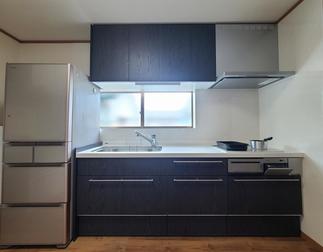 システムキッチン『リクシル　ノクト』　IHクッキングヒーターを採用