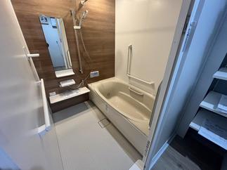 バリアフリー化した浴室