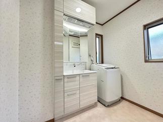 洗面化粧台『クレヴィ』