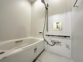 浴室も明るくて快適になりました