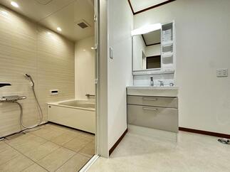 洗面台もホーローのタカラスタンダードです