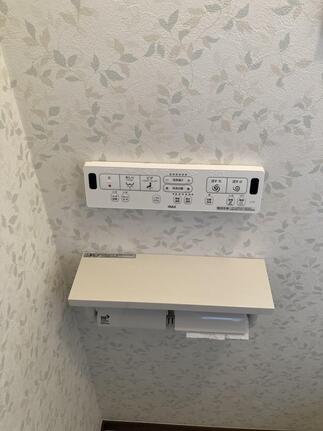 トイレ内2連紙巻き器