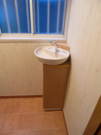 トイレ手洗い器新設