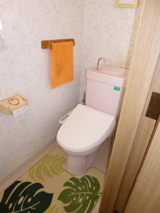 2階トイレ　入替え前