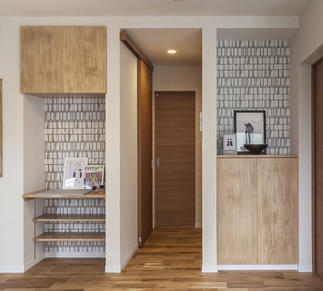 親世帯リビング収納